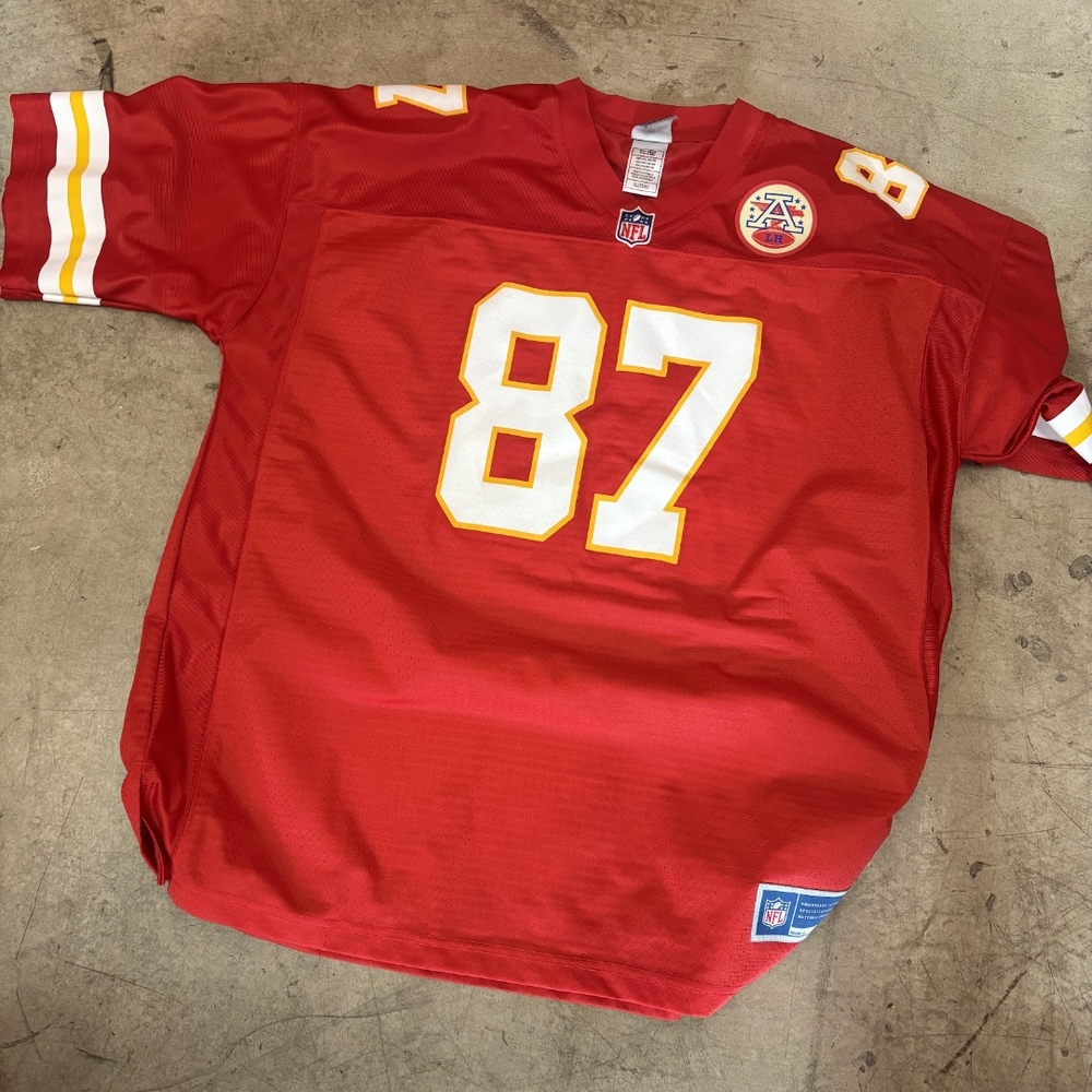 Kansas City Chiefs Jersey ( Travis Kelce)